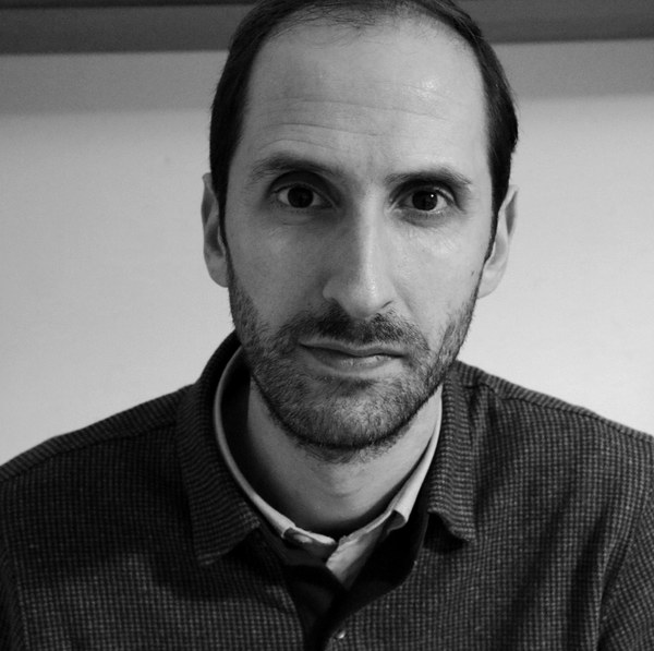 Simão P. S. Santos, professor de Matemática